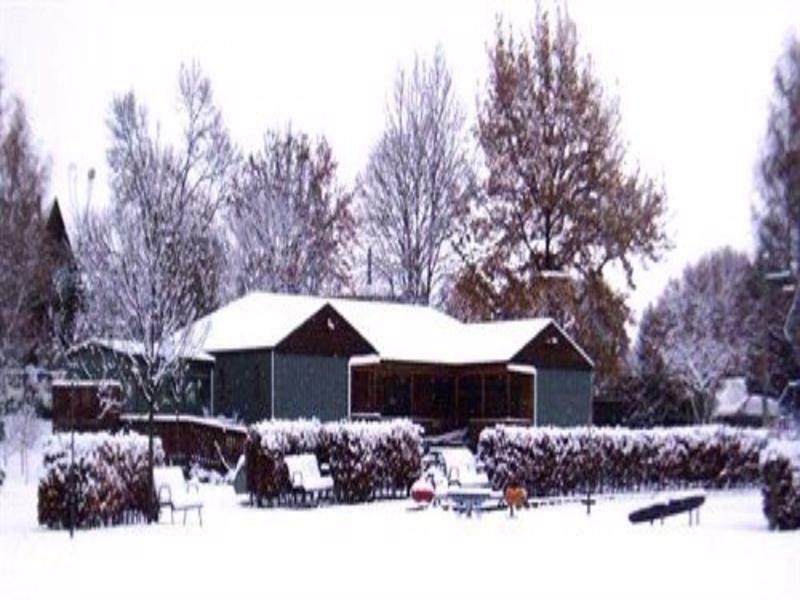 Hampshire Holiday Parks - แอโรว์ทาวน์ ภายนอก รูปภาพ